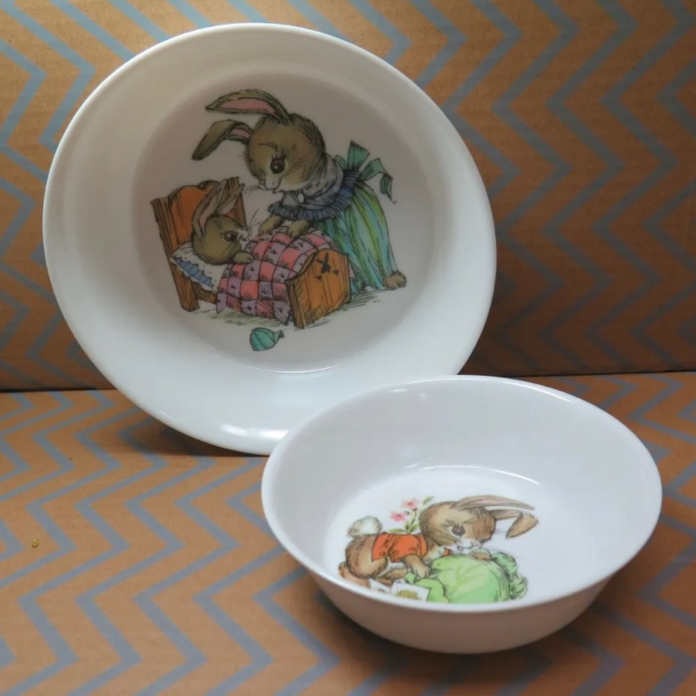 2 Oneida Deluxe 3243 3258 Peter Rabbit Melamine Melmac Bowls 6.5" 4.75" Set 3